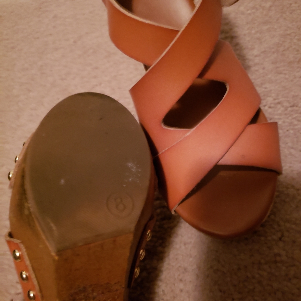 Sandals - Picture 2 of 4